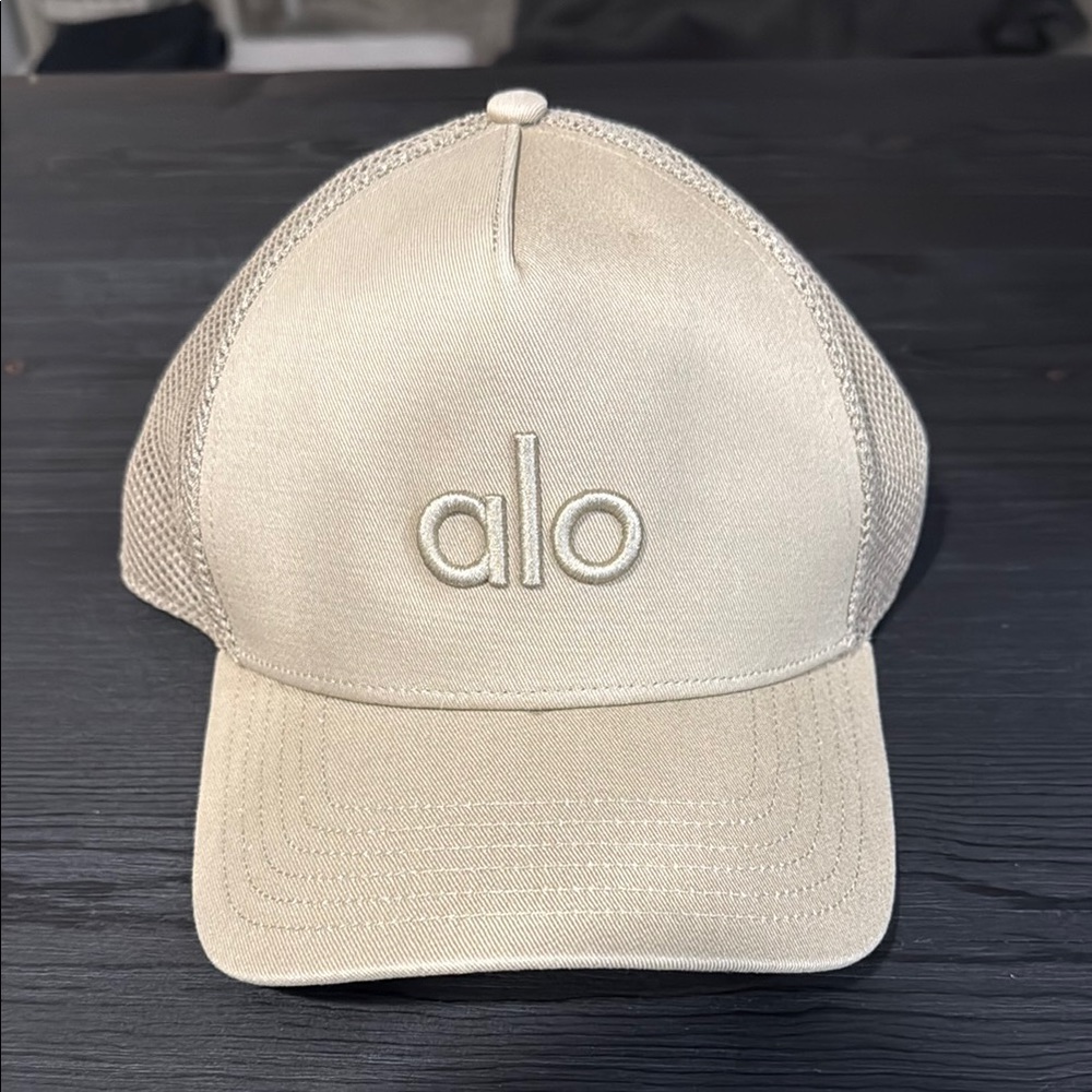 ALO Yoga Tan Mesh Cap